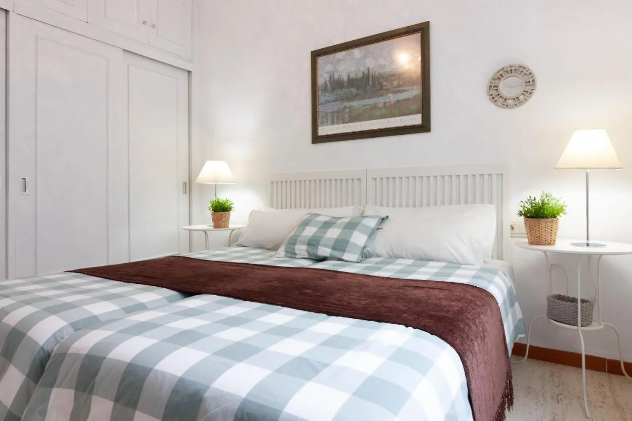 Sea & Wave Soho Family Apartment Malaga Spain