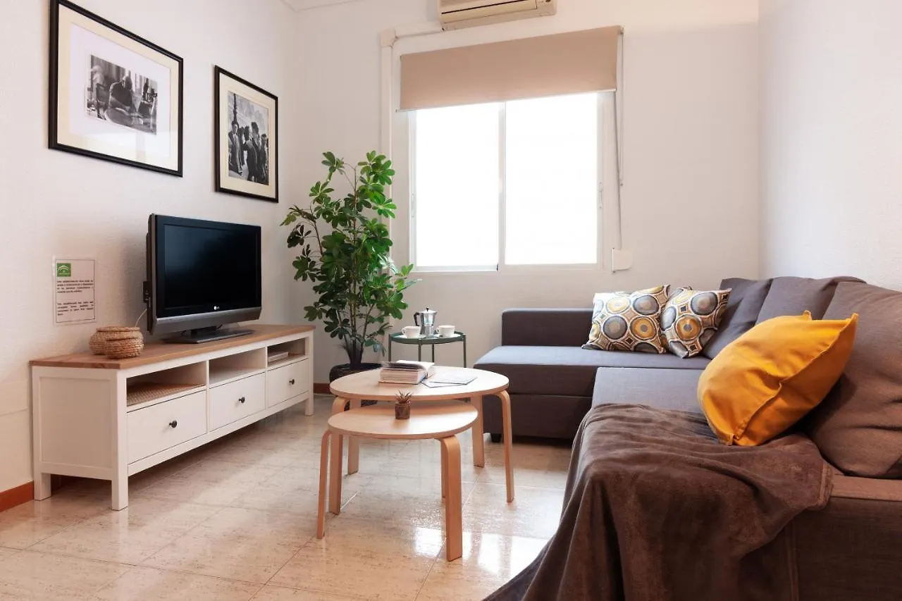 Sea & Wave Soho Family Apartment Malaga Spain
