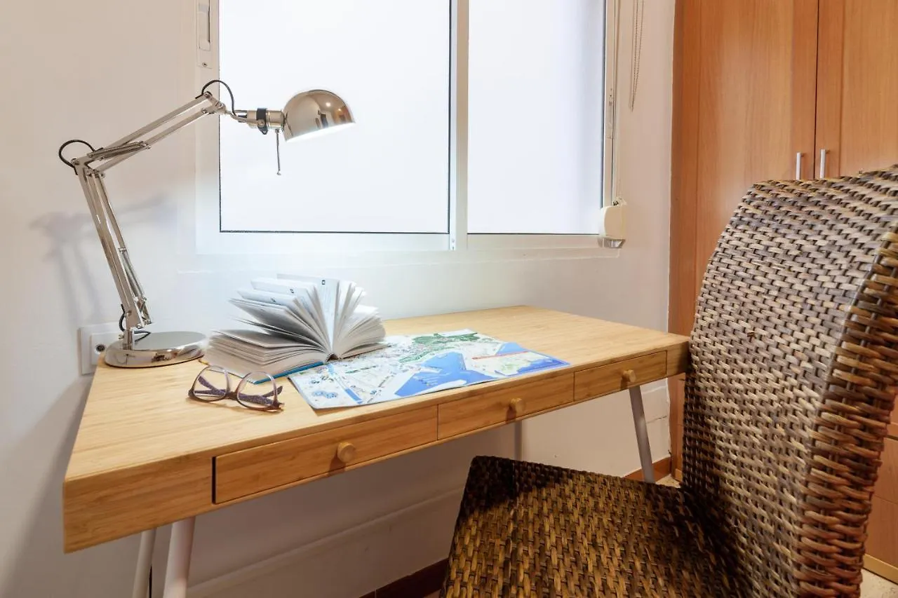 Sea & Wave Soho Family Apartment Malaga Spain