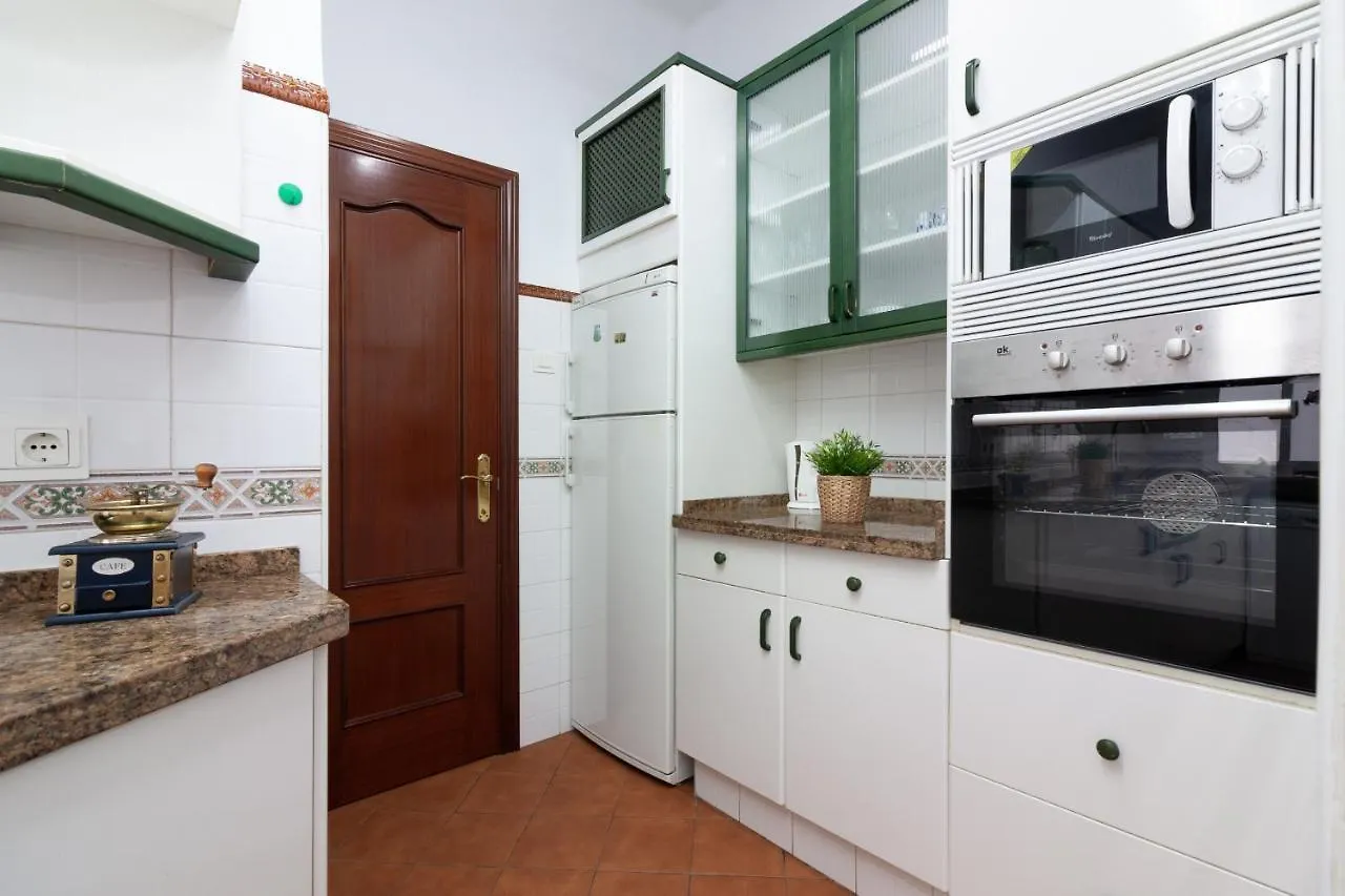 Sea & Wave Soho Family Apartment Malaga Spain