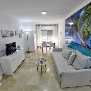 Wonderstays Vela Apartment